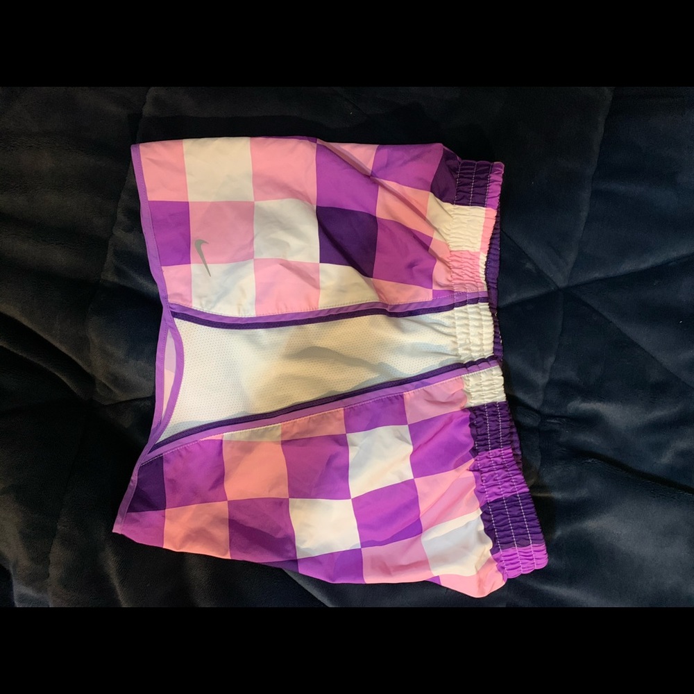 Nike Dri Fit Shorts - Picture 3 of 3